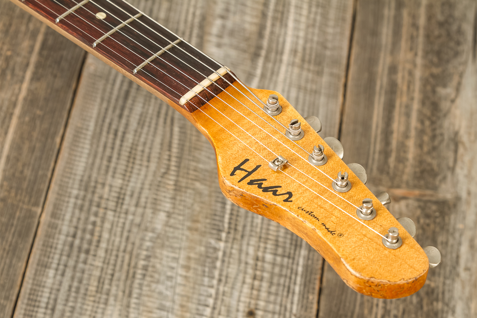 Haar Guitars Trad S 3s Lindy Fralin Trem Rw #42274 - Aged Fiesta Red - Elektrische gitaar in Str-vorm - Variation 8