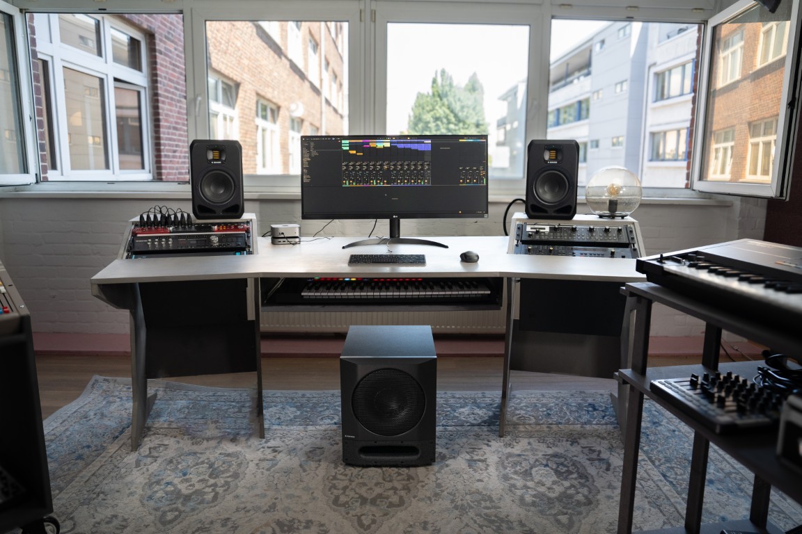 Adam Sub-10-pro - Subwoofer - Variation 8