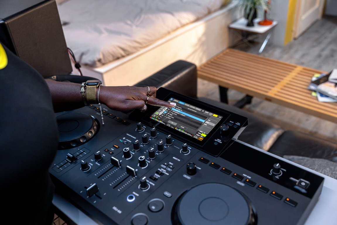 Alphatheta Xdj-an - Standalone DJ Controller - Variation 5
