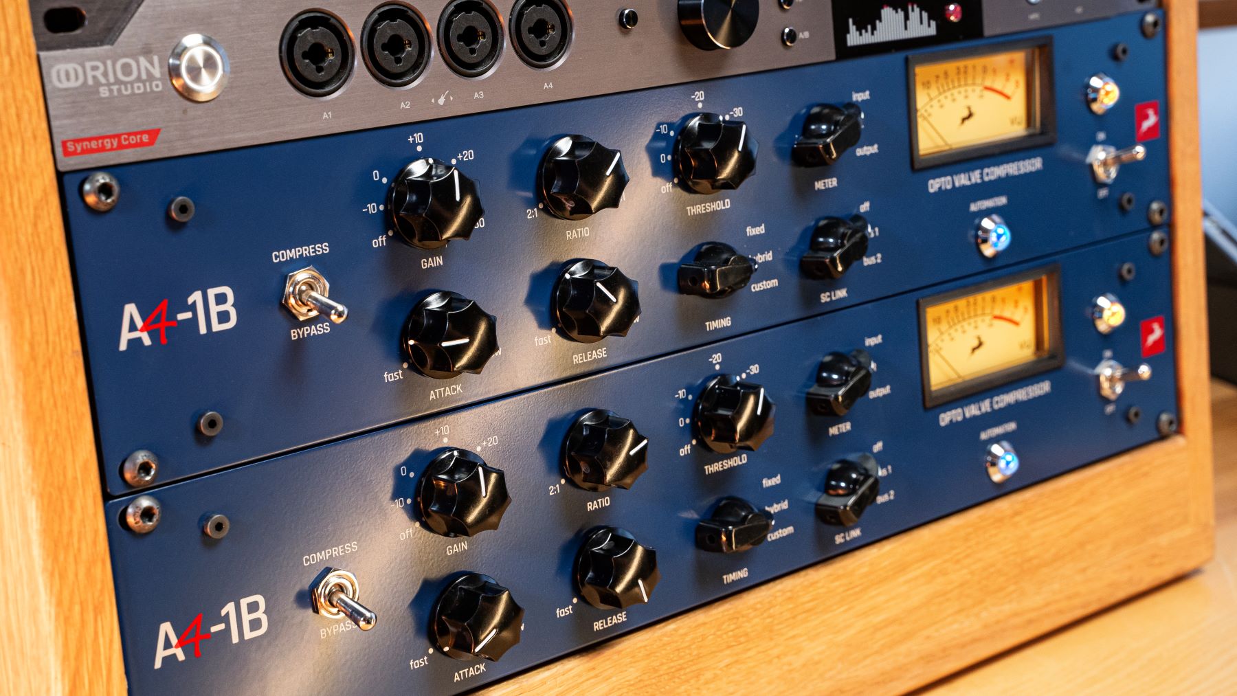 Antelope Audio A4-1b - Compressor / limiter / gate - Variation 6