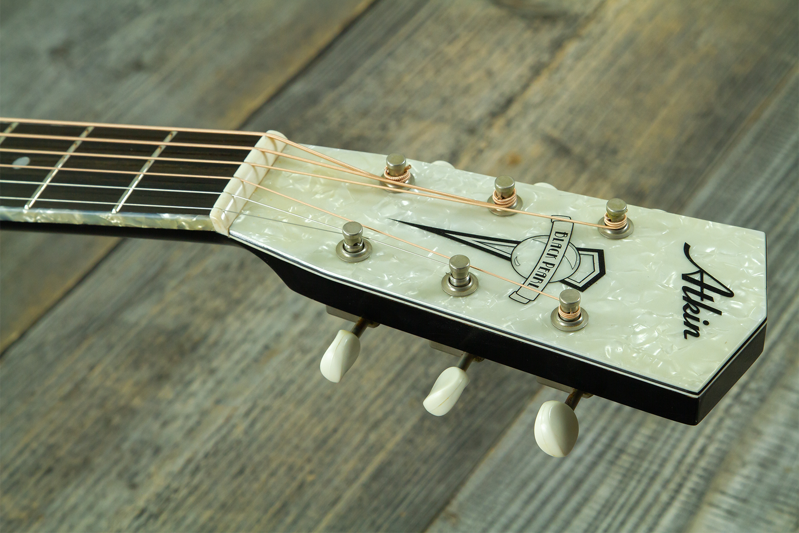 Atkin The Forty Three Dreadnought Shsc Epicea Erable Eb - Aged Black Pearl - Folk gitaar - Variation 8