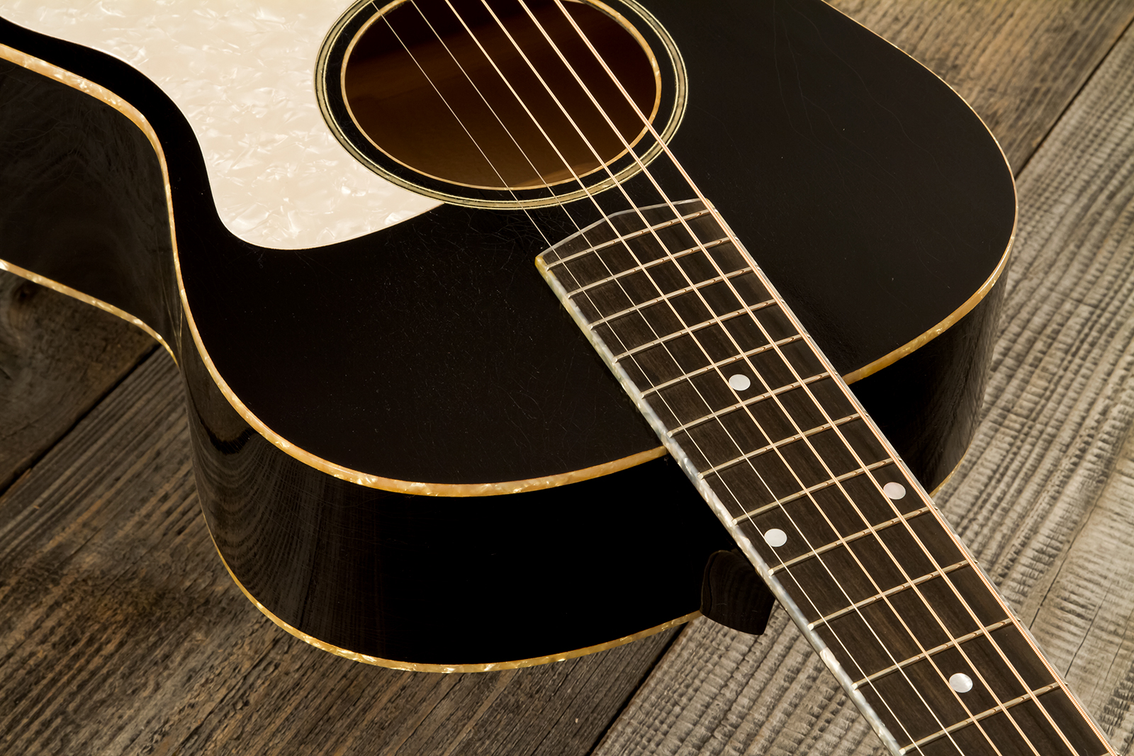 Atkin The Thirty Six Black Pearl Slope Shoulder Parlor Epicea Erable Eb #3856 - Black Pearl - Folk gitaar - Variation 4