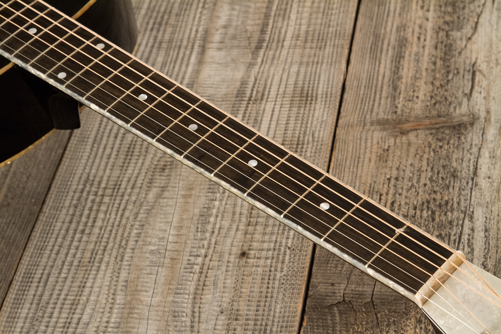 Atkin The Thirty Six Black Pearl Slope Shoulder Parlor Epicea Erable Eb #3856 - Black Pearl - Folk gitaar - Variation 5