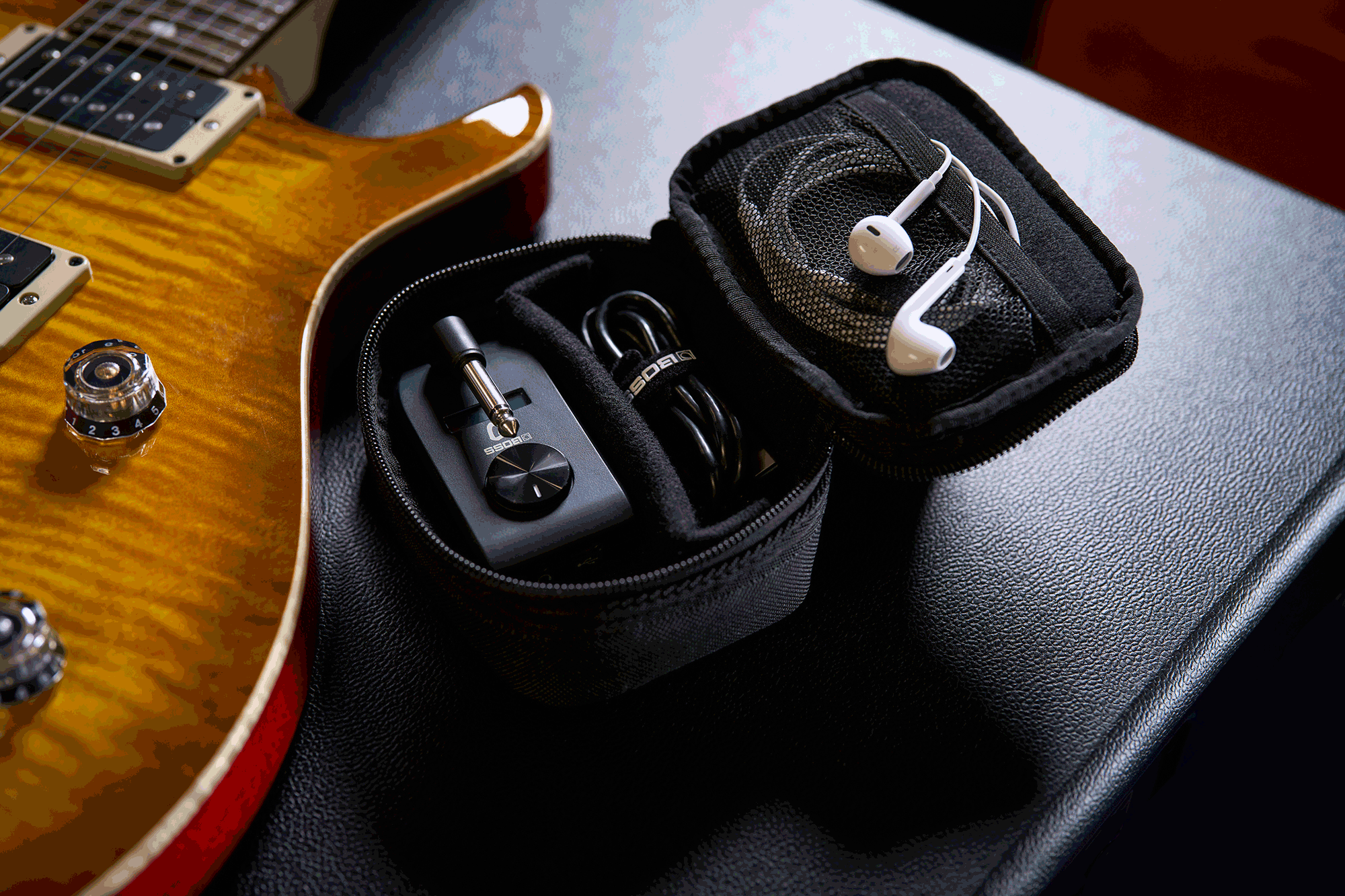 Boss Katana:go 2 Guitar & Bass Headphones Amp  + Cb-ktngo Carrying Pouch - Multieffecten Pedaal voor Electrische Gitaar - Variation 7