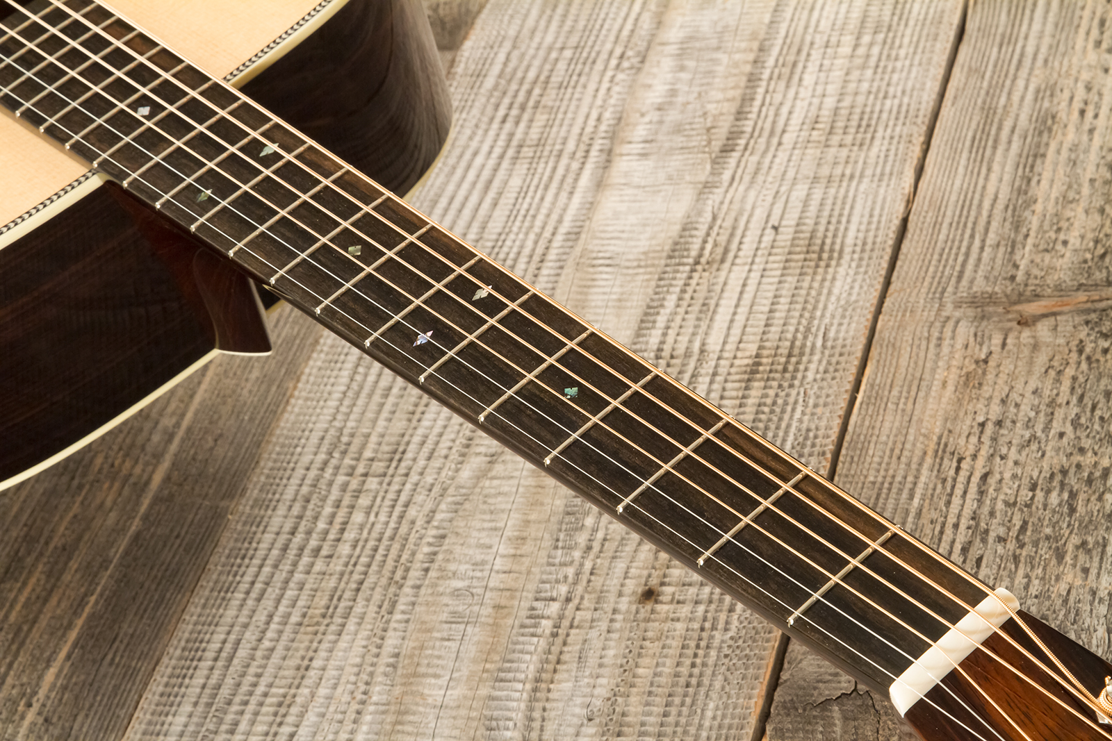 Collings D2h Standard Dreadnought Epicea Palissandre Eb #35203 - Natural High Gloss - Folk gitaar - Variation 5
