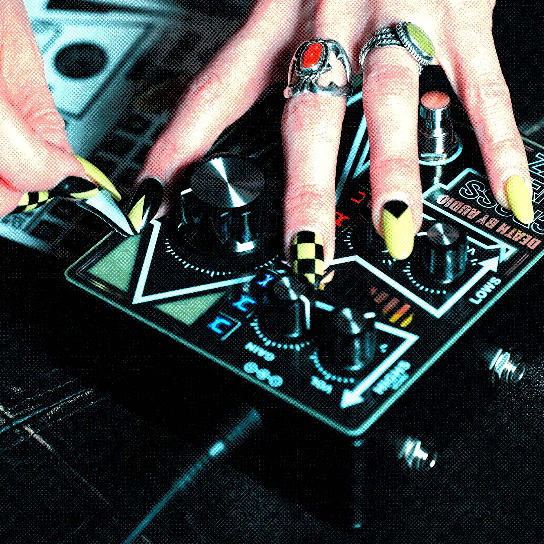 Death By Audio Crossover Fuzz - Overdrive/Distortion/fuzz effectpedaal - Variation 2
