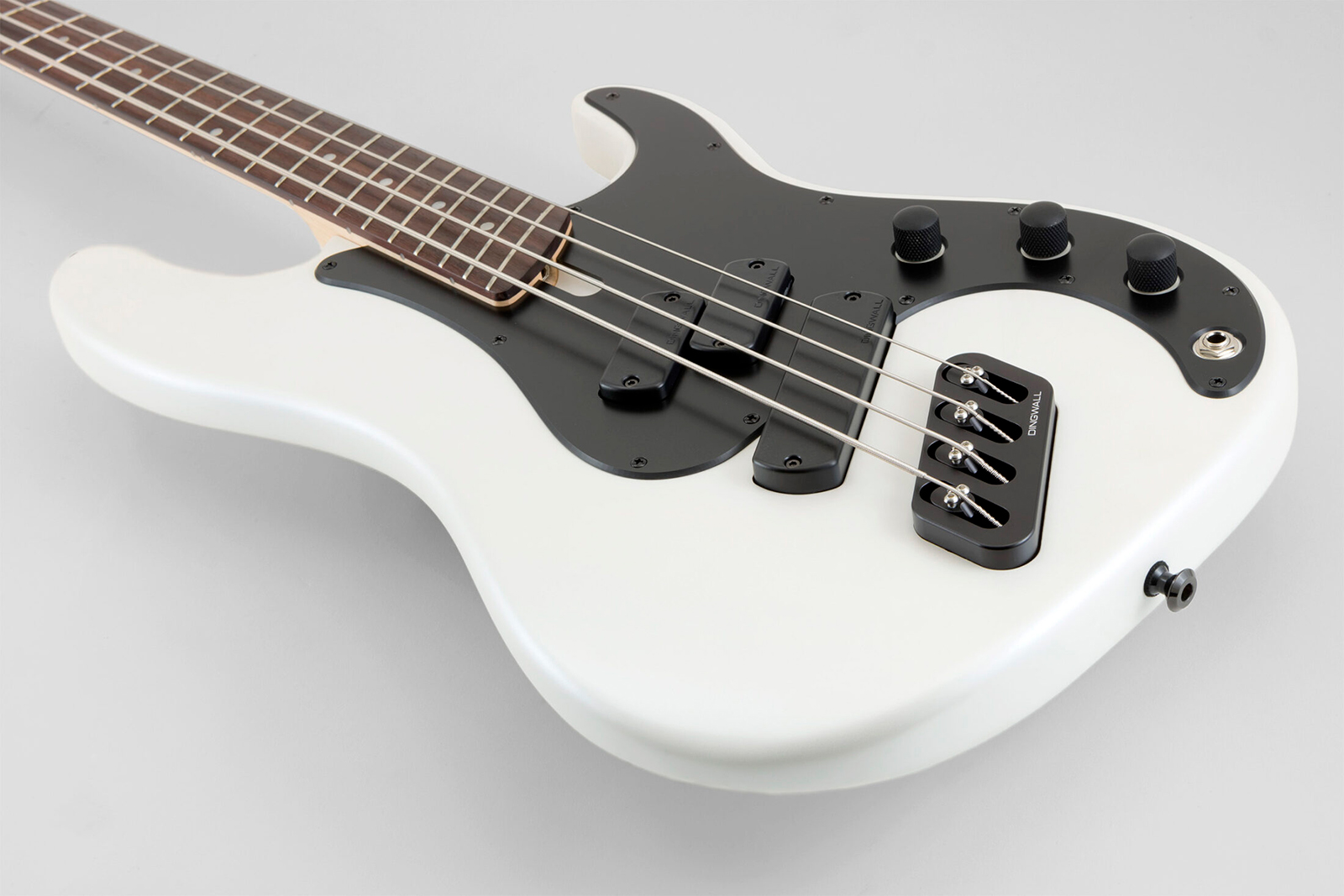 Dingwall Sp1 4c Rw - Ducati Pearl White - Solid body elektrische bas - Variation 2