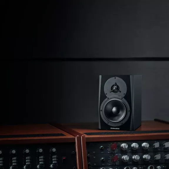 Dynaudio Lyd 5 Black - La PiÈce - Actieve studiomonitor - Variation 3