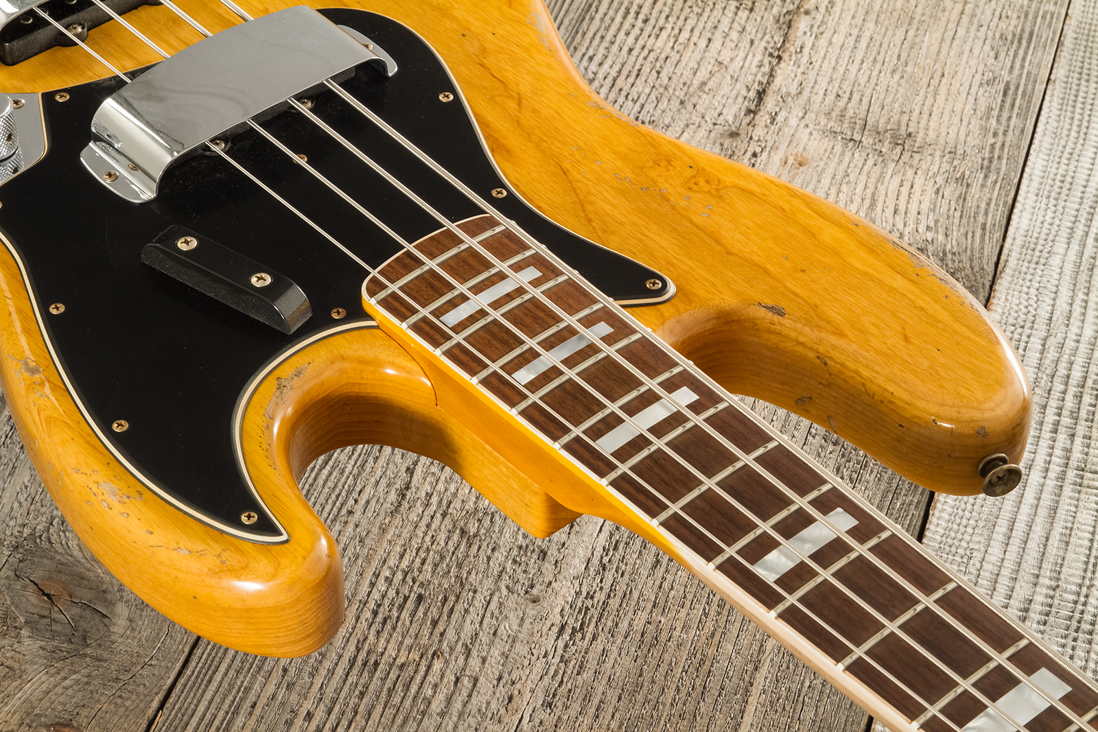 Fender Custom Shop Jazz Bass Custom Rw - Heavy Relic Aged Natural - Solid body elektrische bas - Variation 8