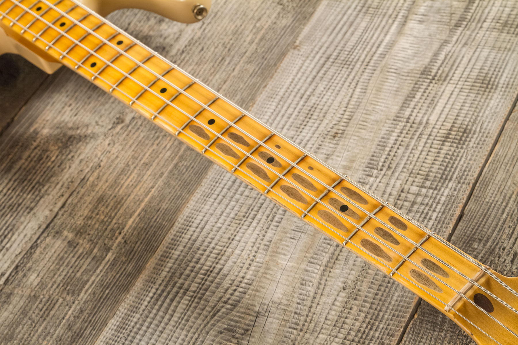 Fender Custom Shop Precision Bass 1958 Mn #cz578480 - Relic Aged Desert Sand - Solid body elektrische bas - Variation 7