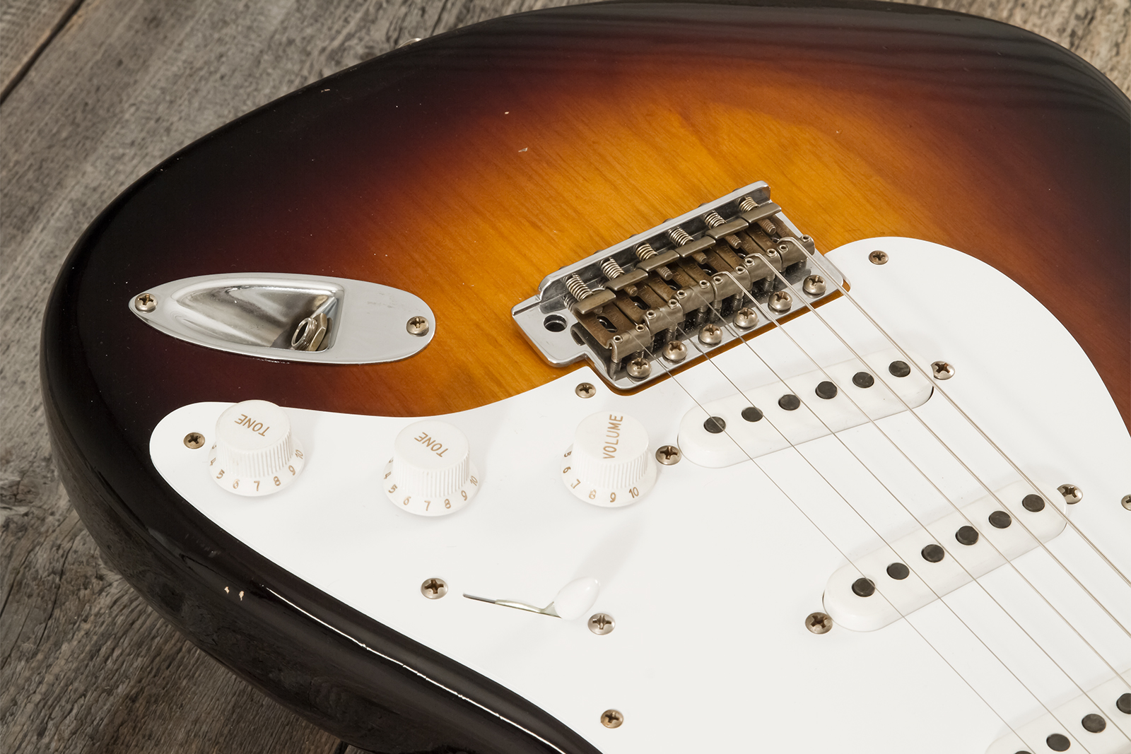 Fender Custom Shop Strat 1954 70th Anniv. 3s Trem Mn #xn4241 - Journeyman Relic Wide-fade 2-color Sunburst - Elektrische gitaar in Strat vorm - Variat