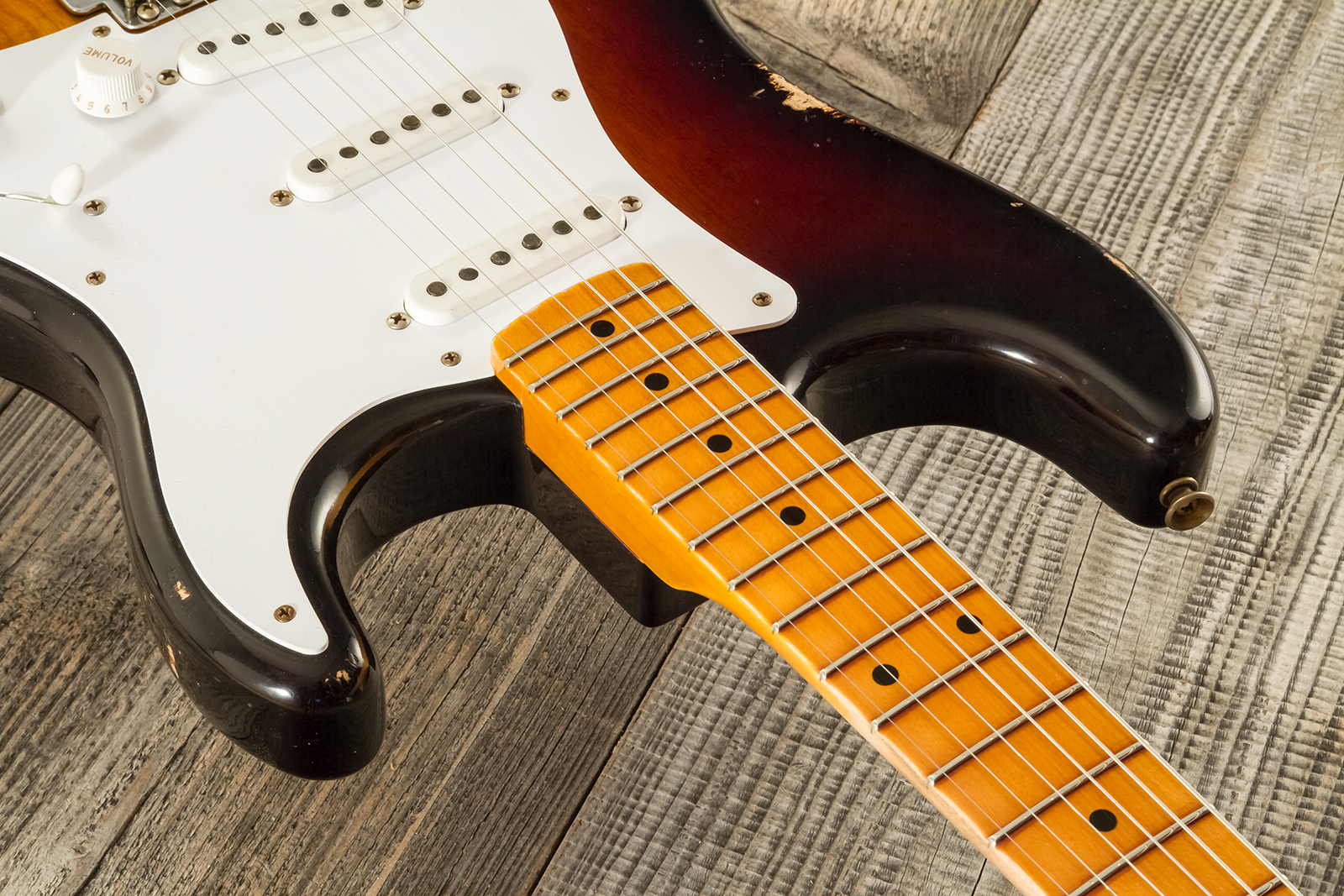 Fender Custom Shop Strat 1954 70th Anniv. 3s Trem Mn #xn4345 - Relic Wide-fade 2-color Sunburst - Elektrische gitaar in Str-vorm - Variation 4