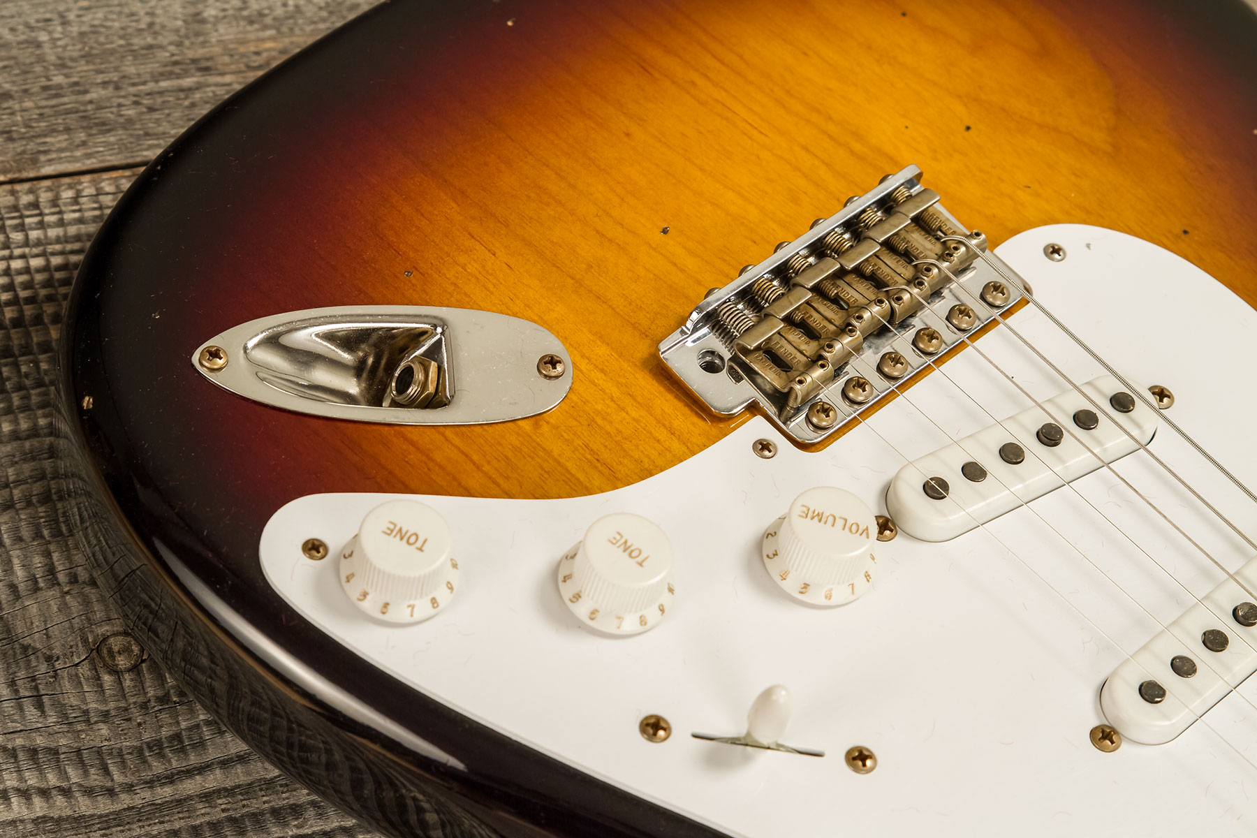 Fender Custom Shop Strat 1954 70th Anniv. 3s Trem Mn #xn4858 - Journeyman Relic 2-color Sunburst - Elektrische gitaar in Str-vorm - Variation 3