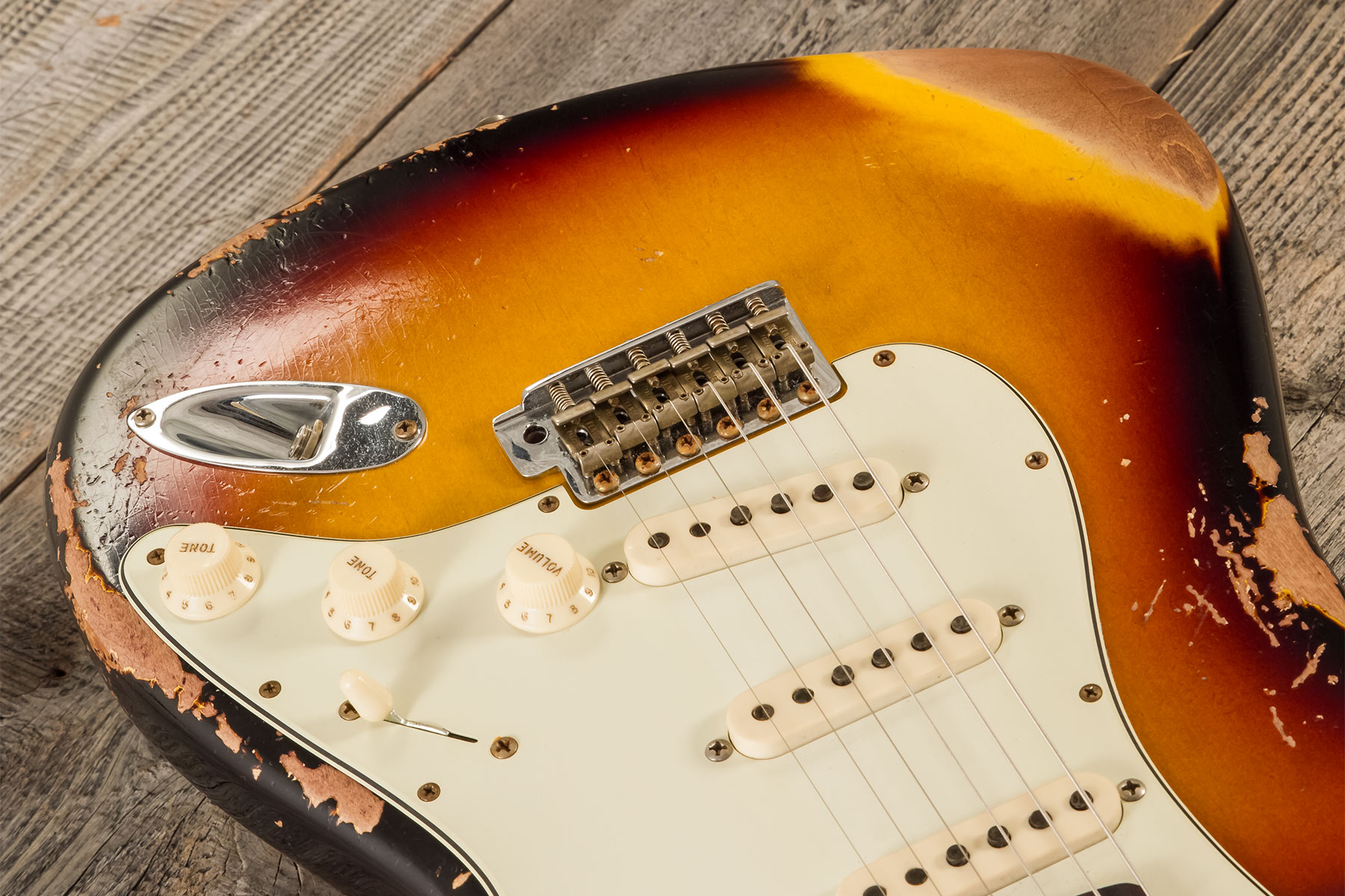 Fender Custom Shop Strat 1960 3s Trem Rw #cz578789 - Heavy Relic 3-color Sunburst - Elektrische gitaar in Str-vorm - Variation 3