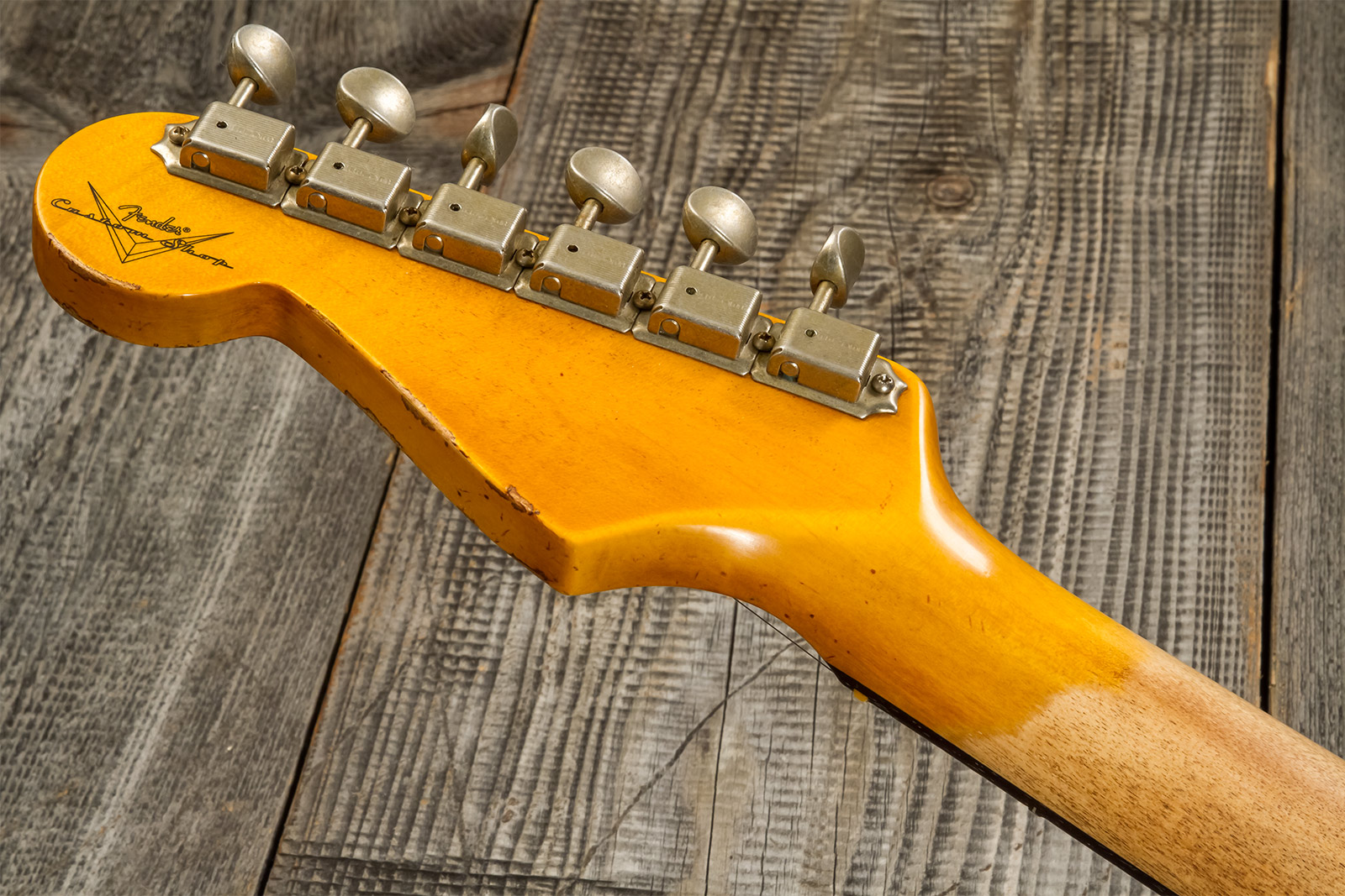 Fender Custom Shop Strat 1961 3s Trem Rw #cz573663 - Heavy Relic Aged 3-color Sunburst - Elektrische gitaar in Str-vorm - Variation 9