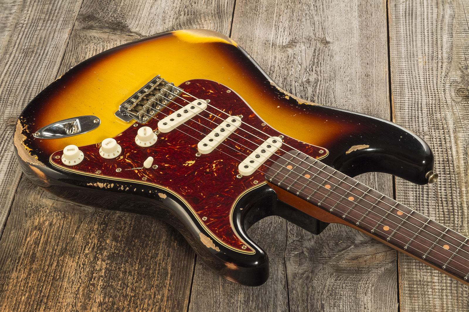 Fender Custom Shop Strat 1961 3s Trem Rw #cz575233 - Heavy Relic 3-color Sunburst - Elektrische gitaar in Str-vorm - Variation 2