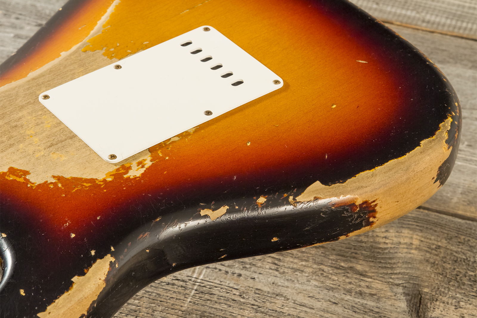 Fender Custom Shop Strat 1961 Bone Tone 3s Trem #cz584251 - Super Heavy Relic 3-color Sunburst - Elektrische gitaar in Str-vorm - Variation 9