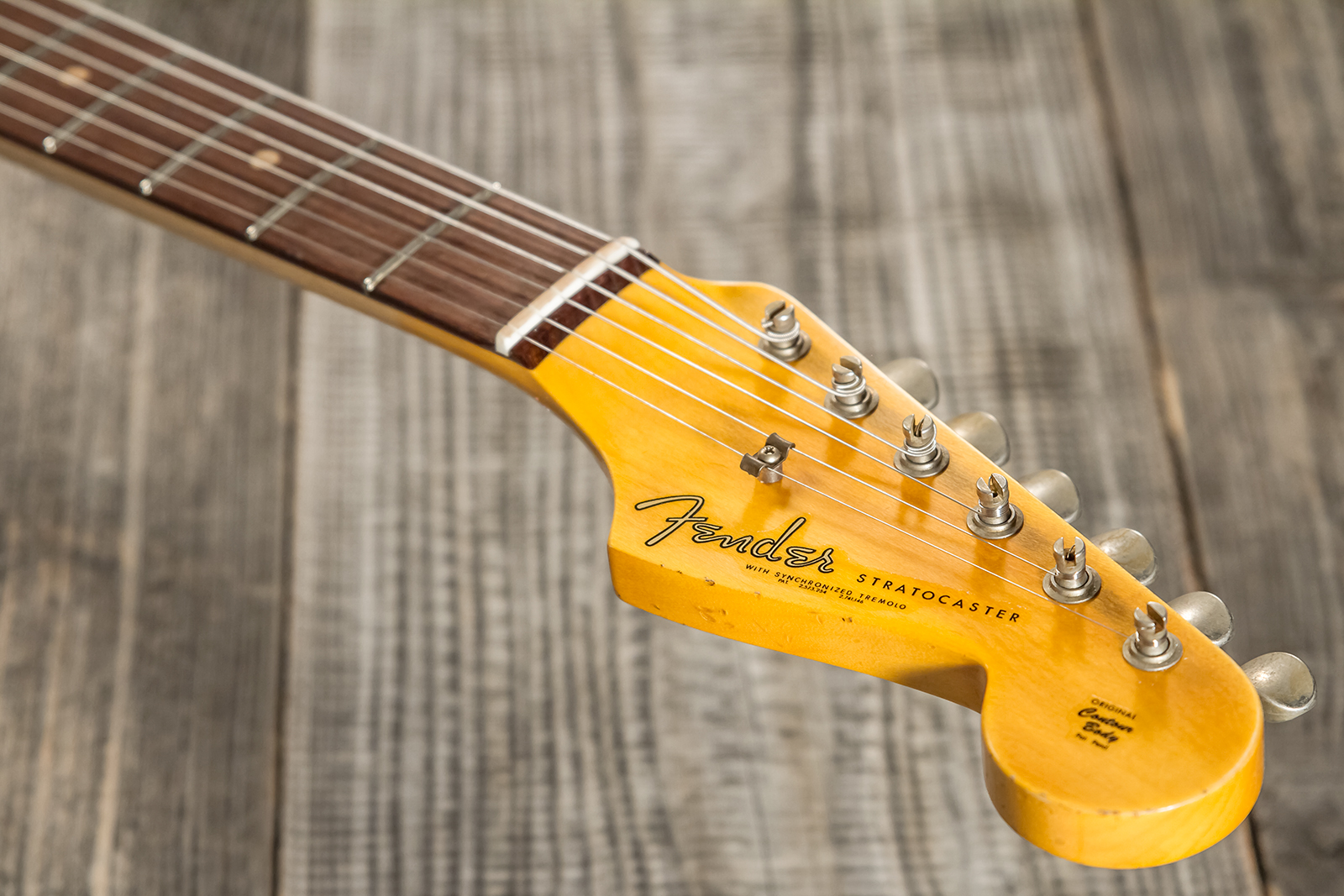 Fender Custom Shop Strat 1962/63 3s Trem Rw - Journeyman Relic Olympic White - Elektrische gitaar in Strat vorm - Variation 7