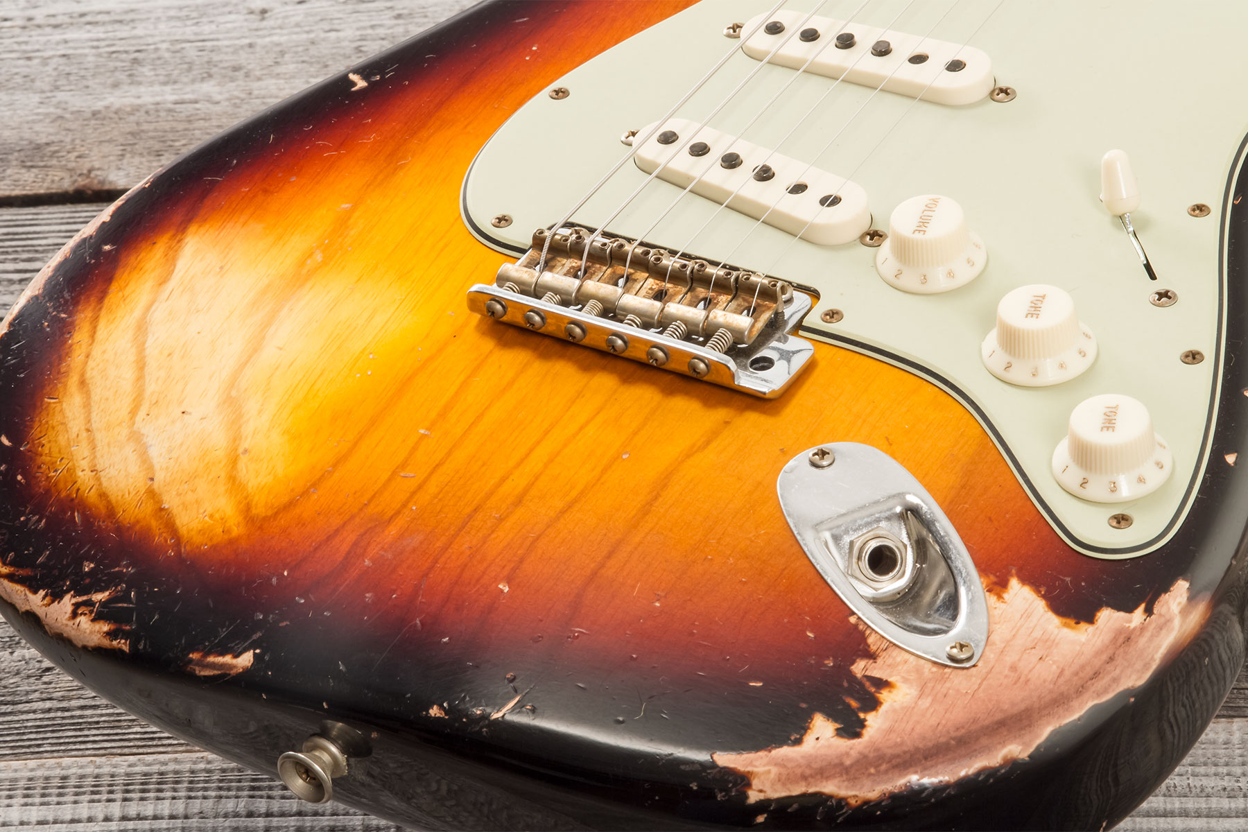 Fender Custom Shop Strat 1962 6s Trem Rw #cz580826 - Heavy Relic 3-color Sunburst - Elektrische gitaar in Str-vorm - Variation 3