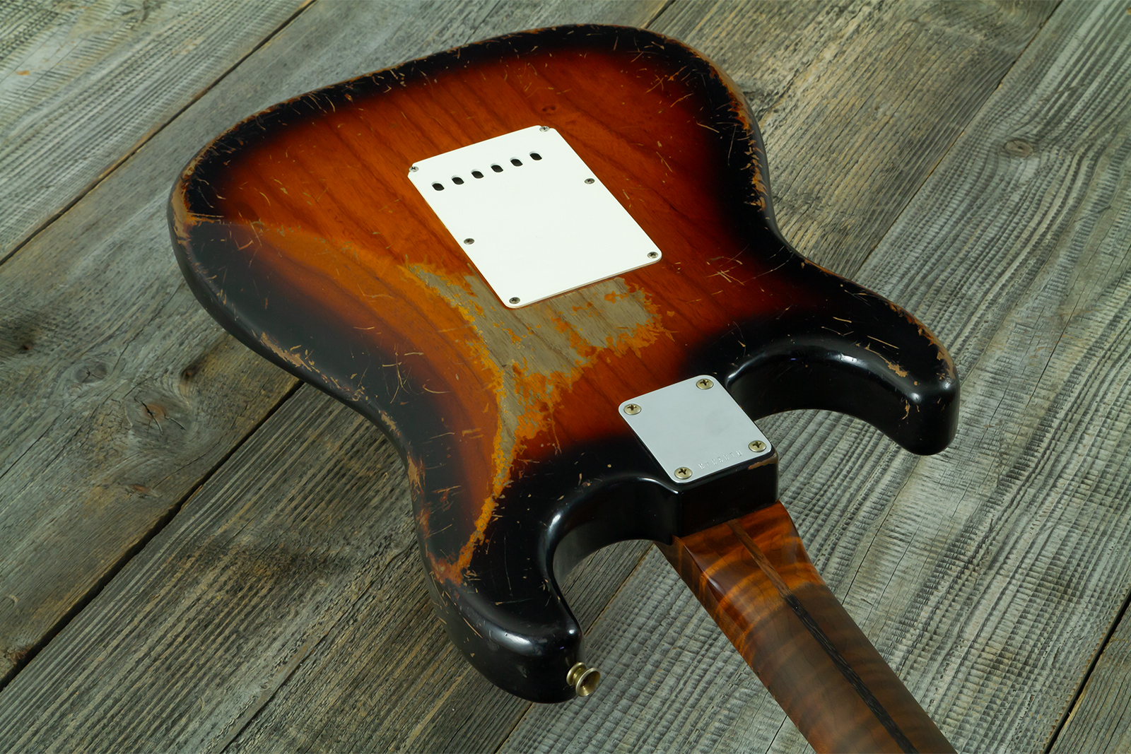 Fender Custom Shop Strat 50s Mb A.macnutt 3s Trem Rw #r132343 - Heavy Relic 2-color Sunburst - Elektrische gitaar in Strat vorm - Variation 10
