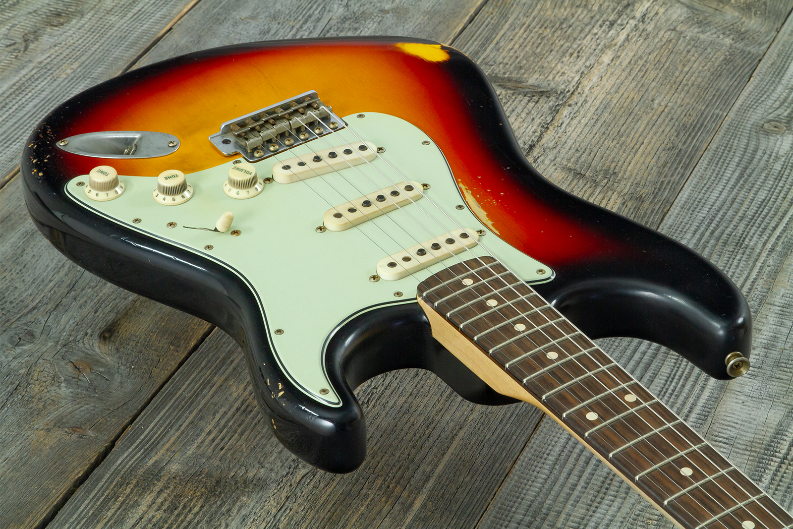 Fender Custom Shop Strat 60s Mb A.hicks 3s Trem Rw #4681 #ah0416 - Relic 3-color Sunburst - Elektrische gitaar in Strat vorm - Variation 2