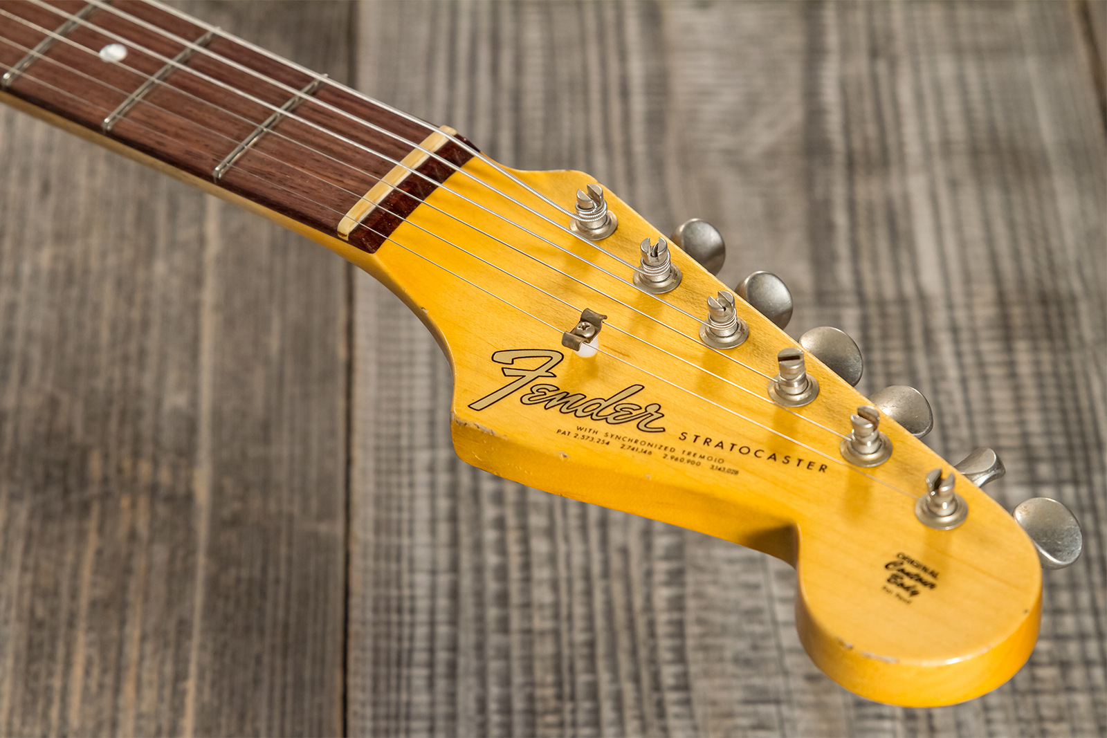 Fender Custom Shop Strat Late 1964 3s Trem Rw #cz568395 - Relic Aged Fiesta Red - Elektrische gitaar in Str-vorm - Variation 7