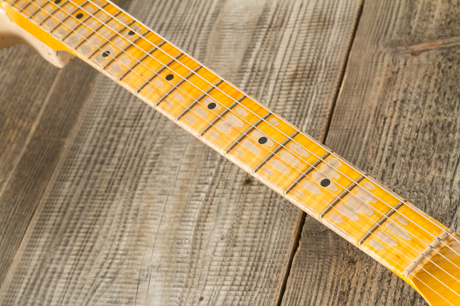 Fender Custom Shop Strat Red Hot 3s Trem #cz584115 - Super Heavy Relic White Blonde - Elektrische gitaar in Str-vorm - Variation 6