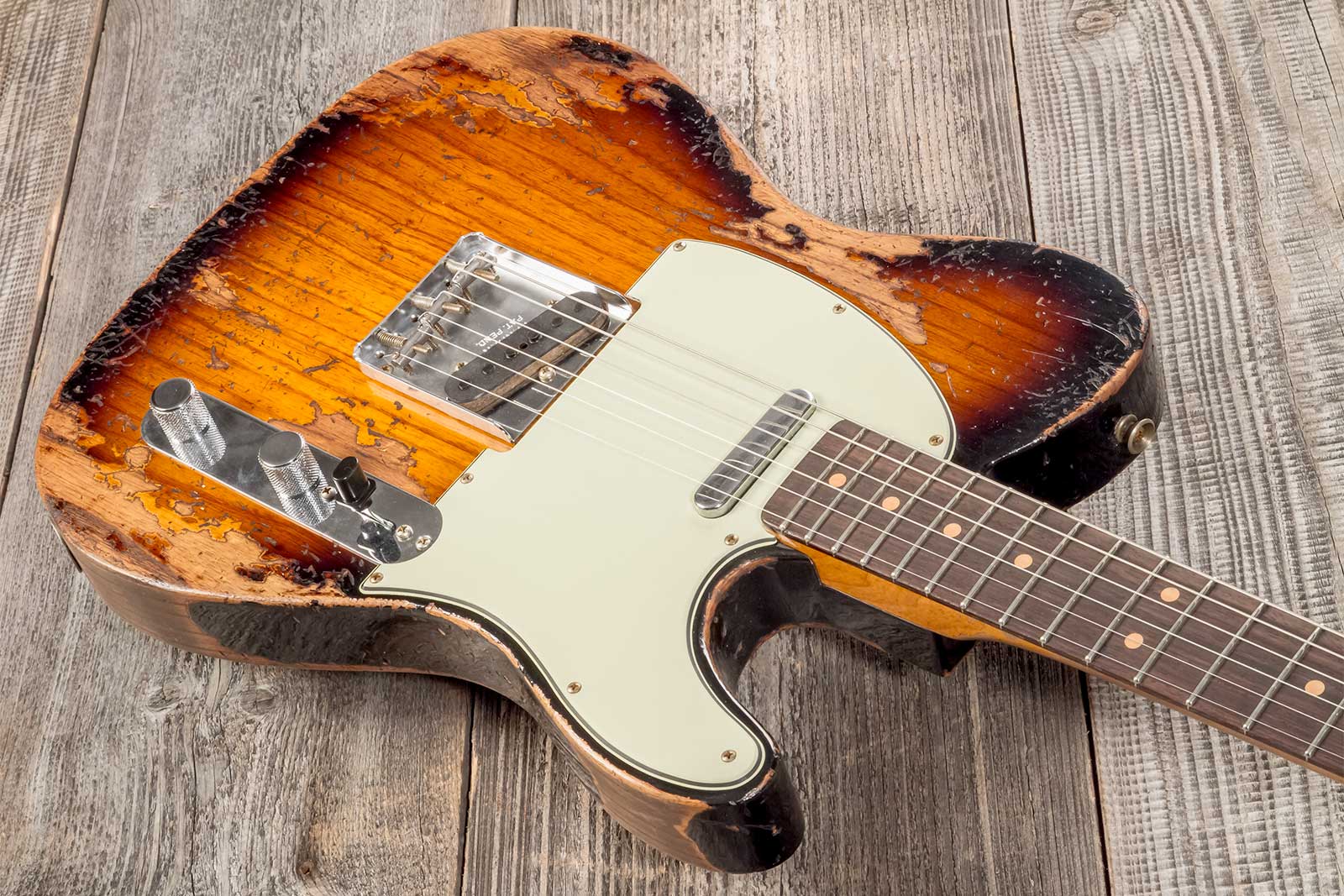 Fender Custom Shop Tele 1963 2s Ht Rw #r136206 - Super Heavy Relic 2-color Sunburst - Televorm elektrische gitaar - Variation 2