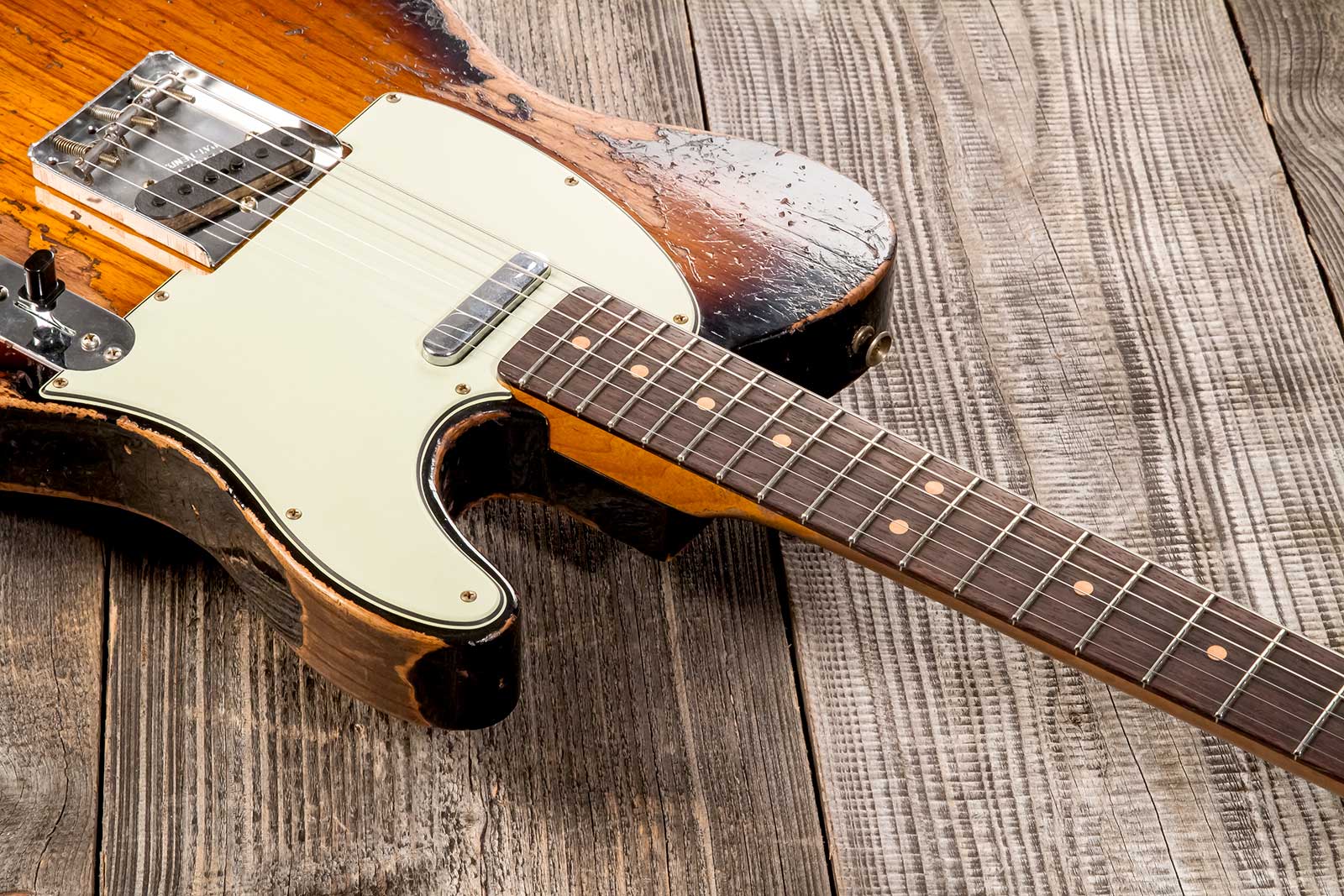 Fender Custom Shop Tele 1963 2s Ht Rw #r136206 - Super Heavy Relic 2-color Sunburst - Televorm elektrische gitaar - Variation 4