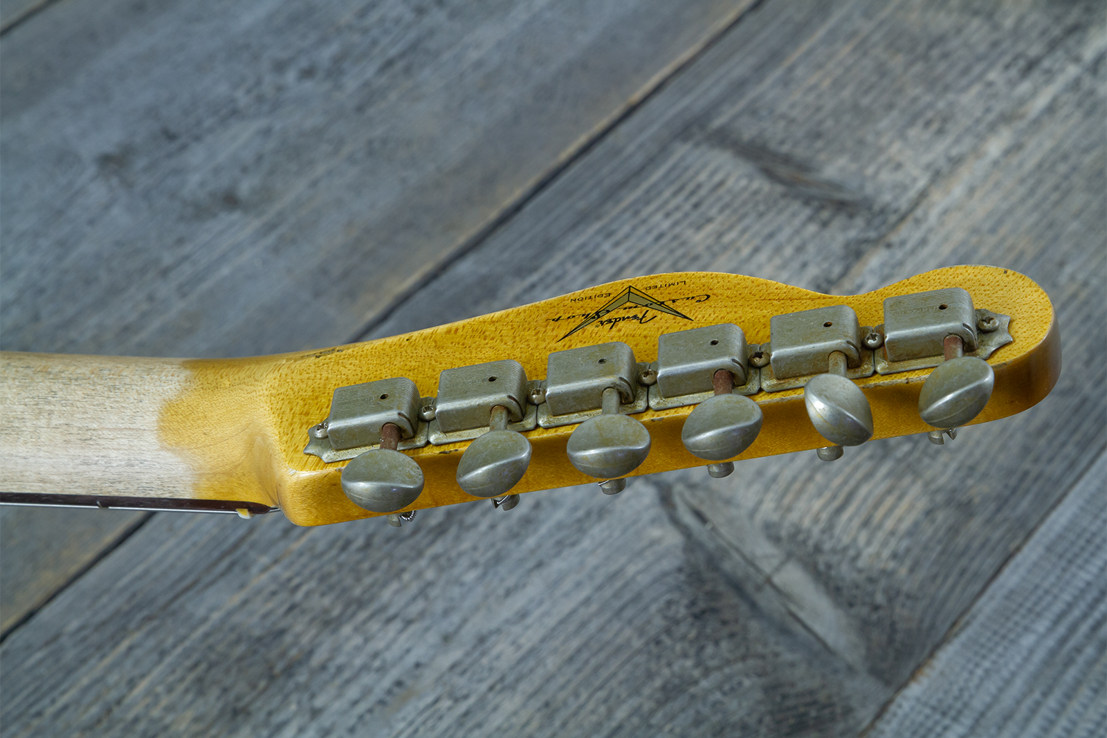 Fender Custom Shop Tele Custom 1960 2s Ht Rw #cz579562 - Heavy Relic Tahitian Coral O. 3-color Sunburst - Televorm elektrische gitaar - Variation 13