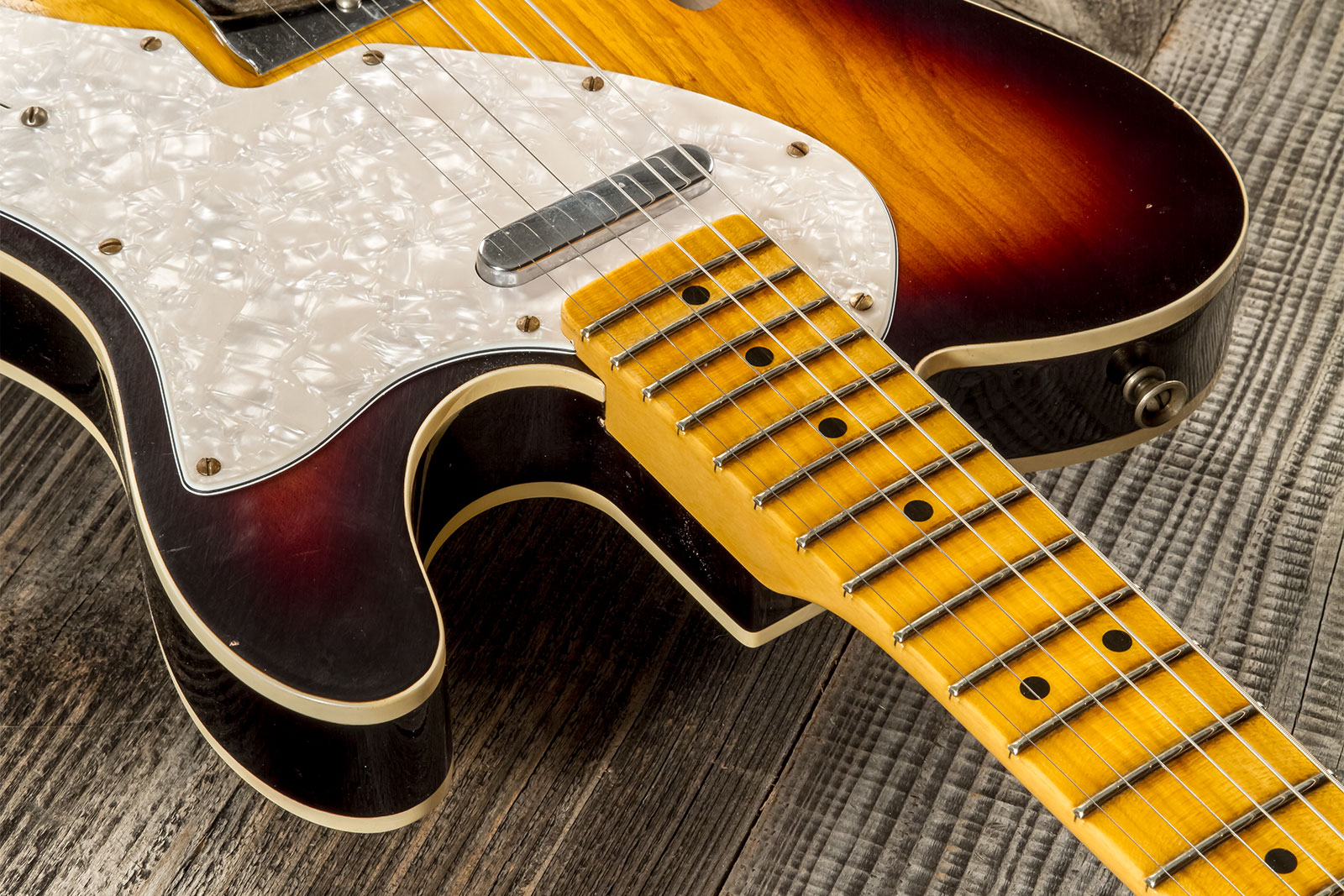Fender Custom Shop Tele Thinline 50s Mn #cz574212 - Journeyman Relic Aged 2-color Sunburst - Televorm elektrische gitaar - Variation 5