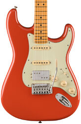 Elektrische gitaar in str-vorm Fender Player Stratocaster Plus HSS (MEX, MN) - Fiesta red