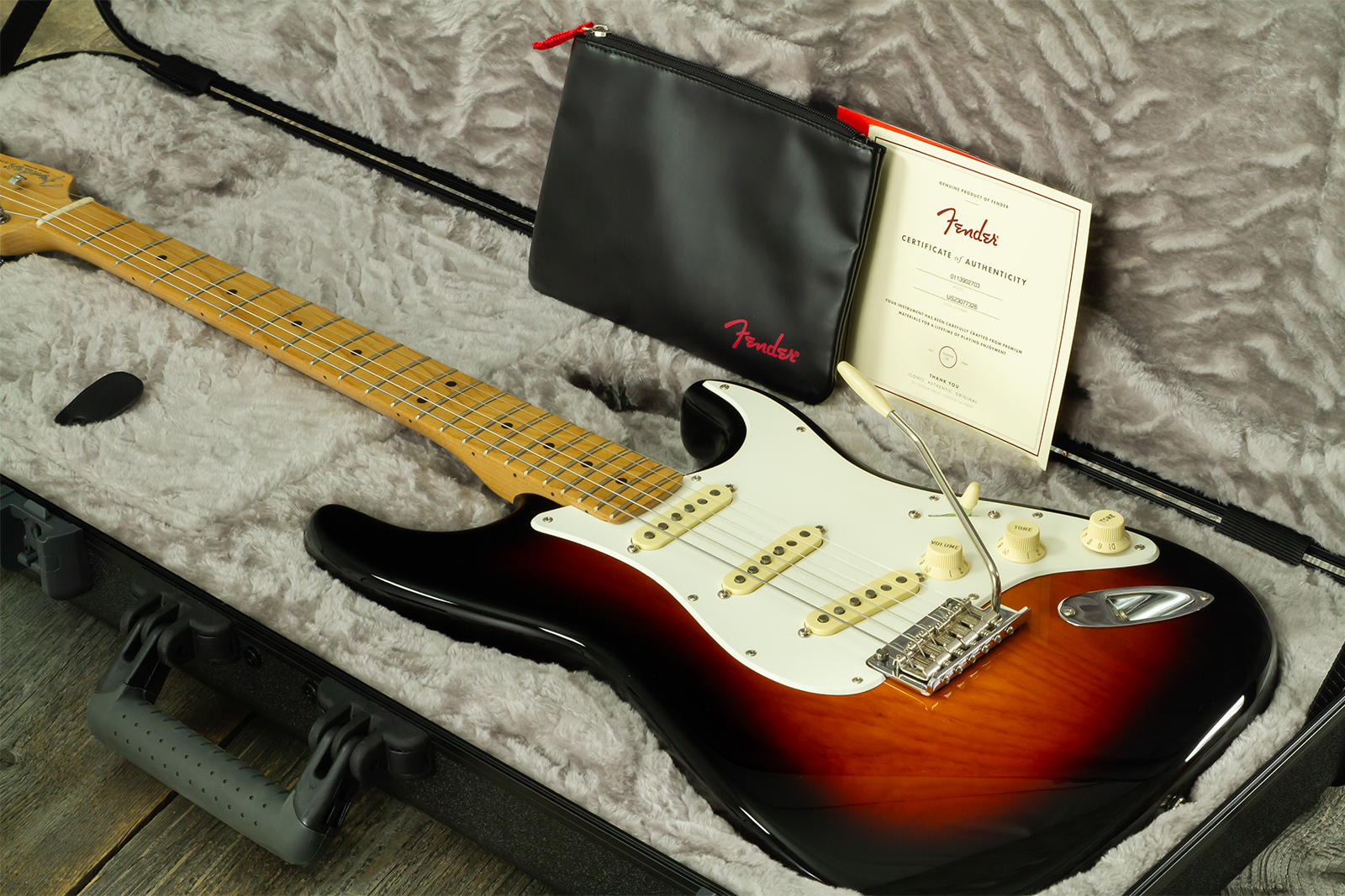 Fender Strat American Pro Ii Ltd 3s Trem Mn #us23077326 - 2-color Sunburst - Elektrische gitaar in Strat vorm - Variation 13