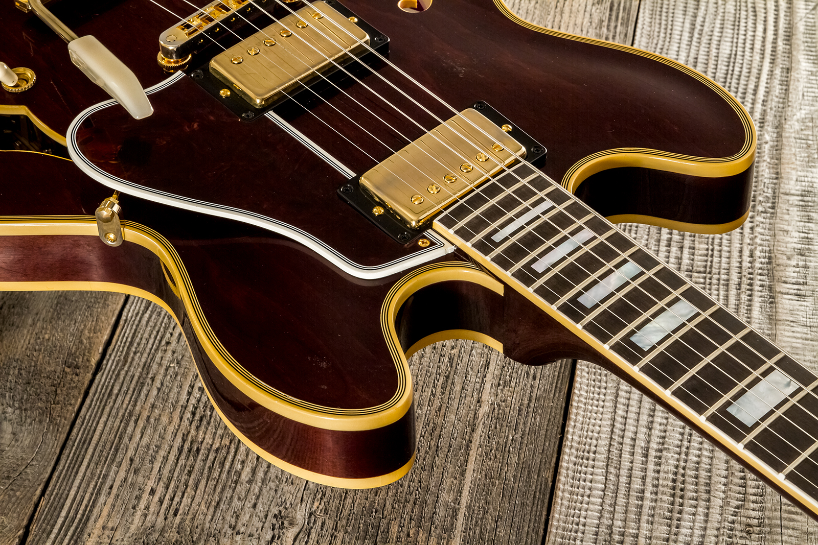 Gibson Custom Shop Bb King Es355 1974 Rumble In The Jungle 2h Trem Eb #bbes33505 - Murphy Lab Light Aged Walnut - Semi hollow elektriche gitaar - Vari