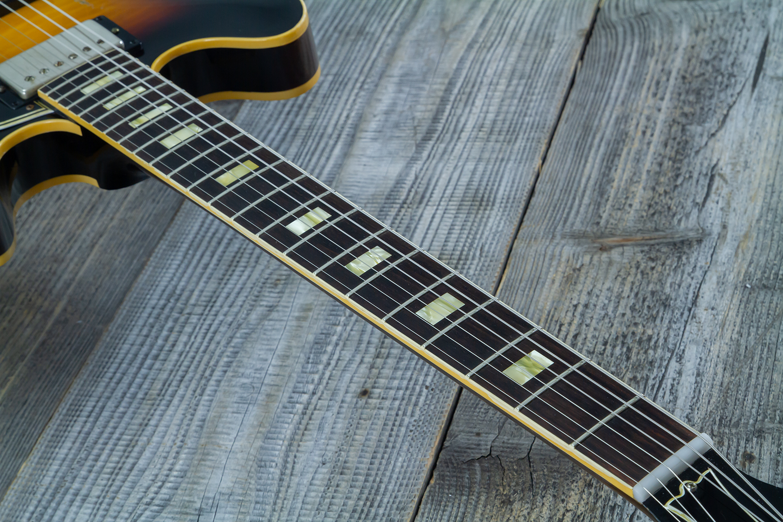 Gibson Custom Shop M2m Es335 1964 Reissue 2h Ht Rw #150092 - Murphy Lab Light Aged Vintage Burst - Semi hollow elektriche gitaar - Variation 5