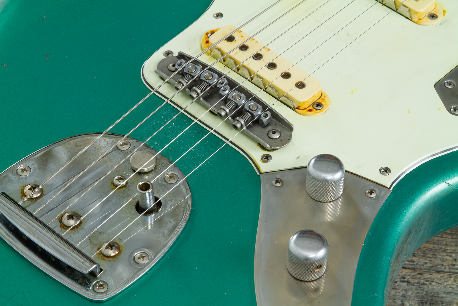 Haar Guitars Trad Jg 2s Amber Trem Rw #43594 - Aged Sherwood Green Metallic - Retro-rock elektrische gitaar - Variation 8