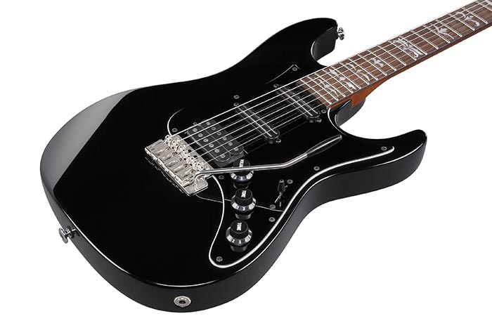 Ibanez Andy Timmons Atz300 Bk Jap Signature 3h Dimarzio Trem Rw - Black - Kenmerkende elektrische gitaar - Variation 2