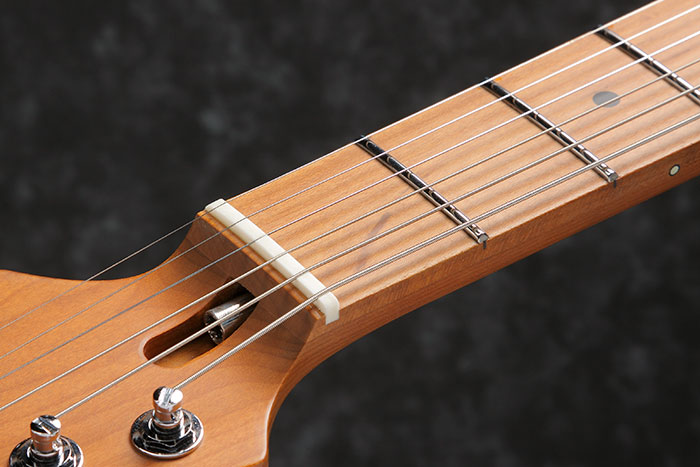 Ibanez Az2402 Pwf Prestige Jap Hh Trem Mn - Pearl White Flat - Elektrische gitaar in Str-vorm - Variation 4