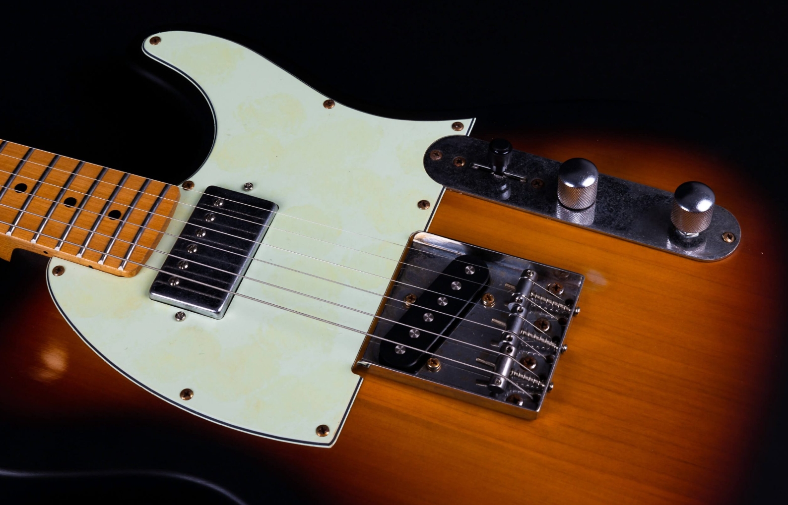 Jet Guitars Jt350 Rlc Sh Ht Mn - Sunburst Distressed - Televorm elektrische gitaar - Variation 3