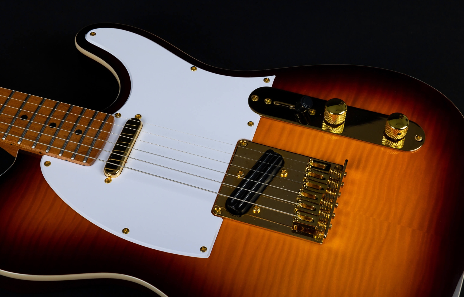 Jet Guitars Jt600 Bs G Hs Ht Gh Mn - Tobacco Burst - Televorm elektrische gitaar - Variation 4