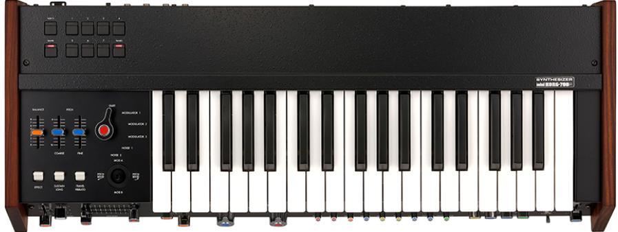 Synthesizer  Korg Minikorg 700 FS