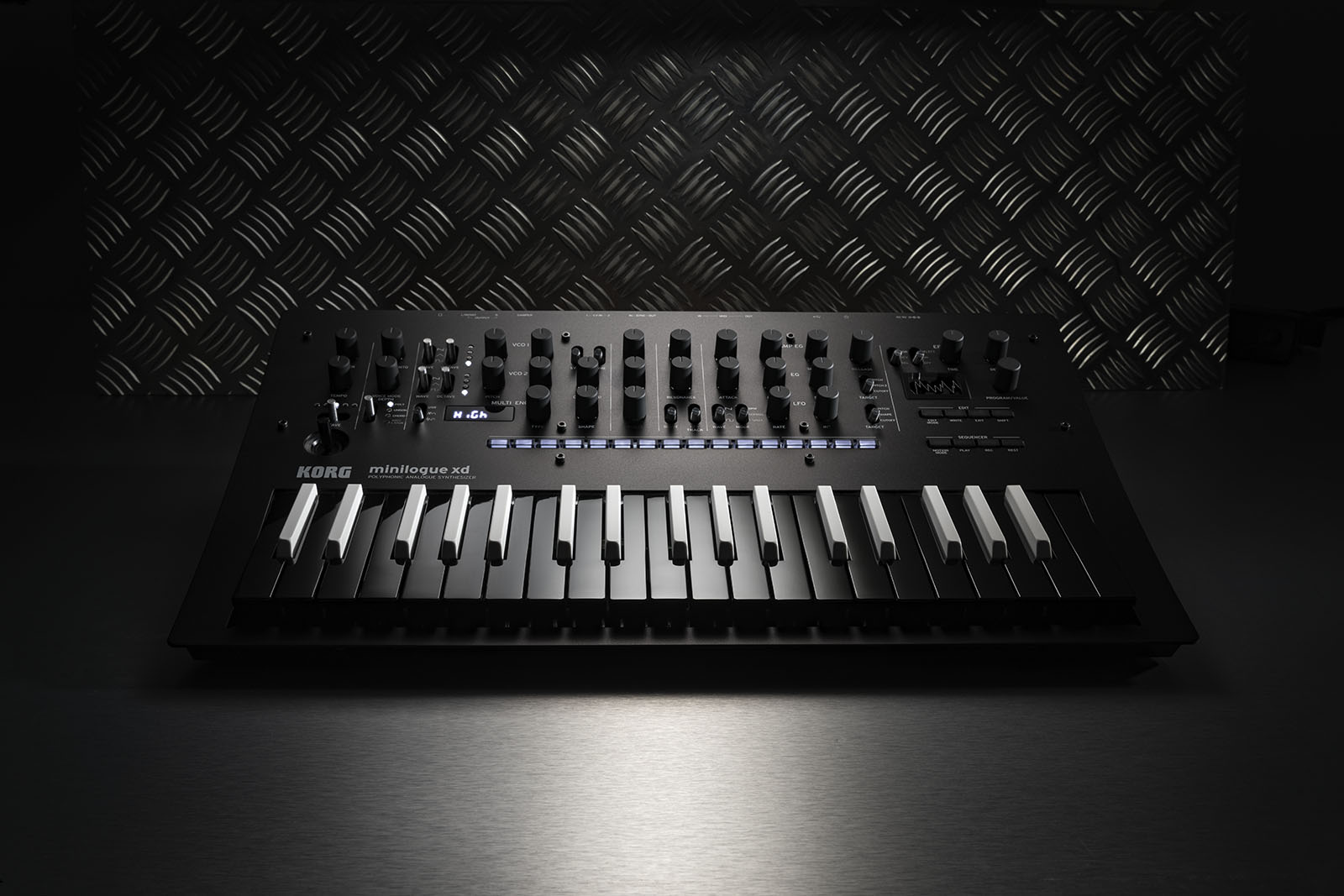 Korg Minilogue Xd Reverse Edition - Synthesizer - Variation 5