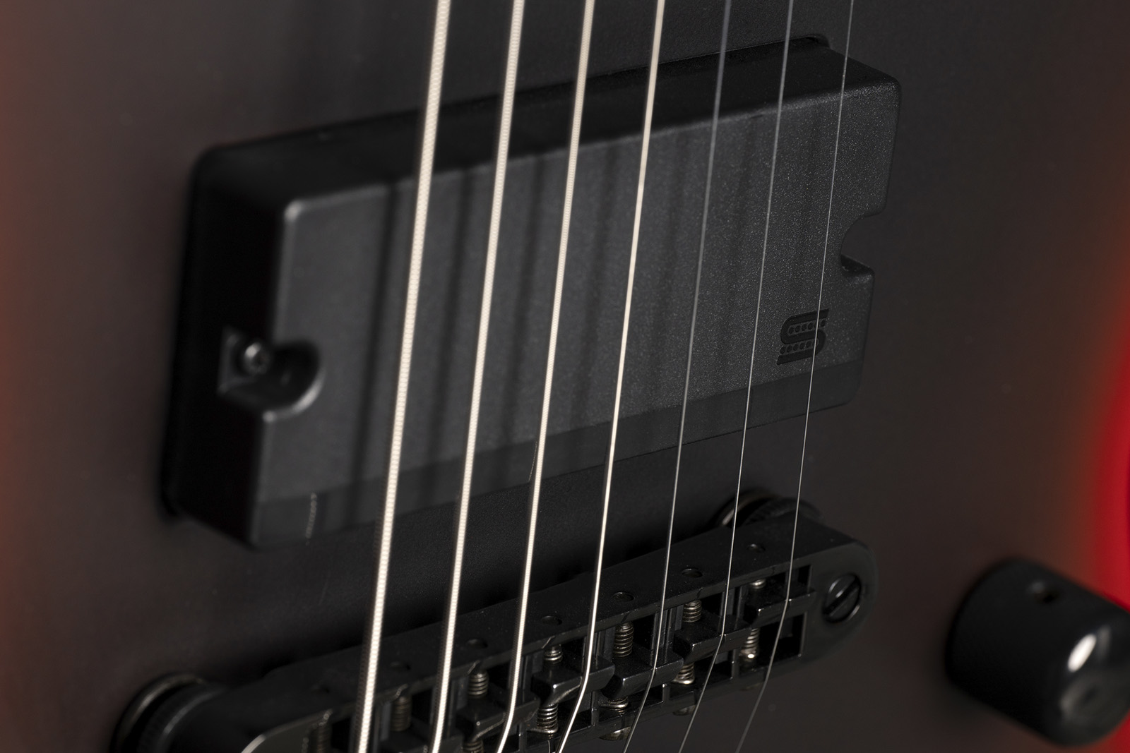 Ltd Exl-7 Black Metal Series 7-cordes Ht 1h Eb - Black Red Burst Satin - Metal elektrische gitaar - Variation 4