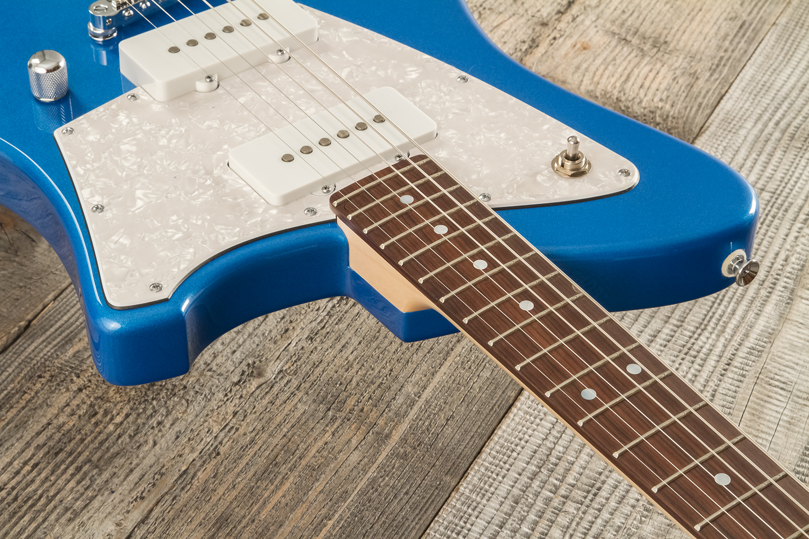 Marceau Guitars Deferlante Standard 2s Trem Pf #s71624 - Lake Placid Blue - Retro-rock elektrische gitaar - Variation 5