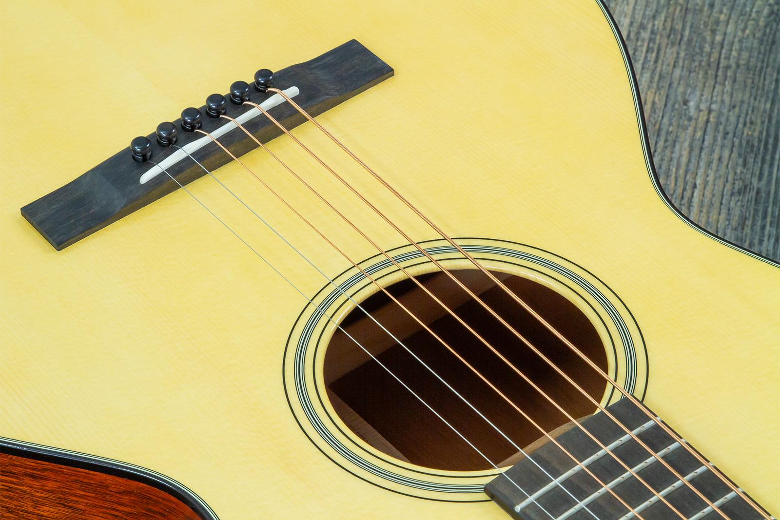 Martin Custom Shop Cs-00-c25004861 Grand Concert Shsc Epicea Adirondack / Acajou Eb #2957971 - Natural Aging Toner - Folk gitaar - Variation 4