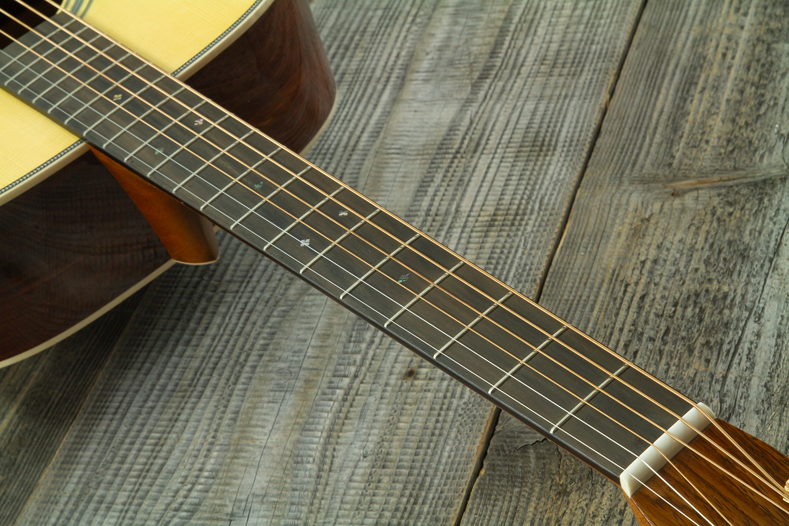 Martin Custom Shop Cs-d-c24055346 Dreadnought Epicea Carpates / Palissandre Guatemala Eb #2997714 - Natural Aging Toner - Dreadnought gitaar - Variati