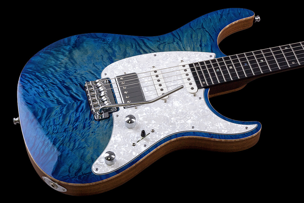 Mayones Guitars Aquila Qm 6 Hss Trem Eb - Lagoon Burst - Elektrische gitaar in Str-vorm - Variation 3