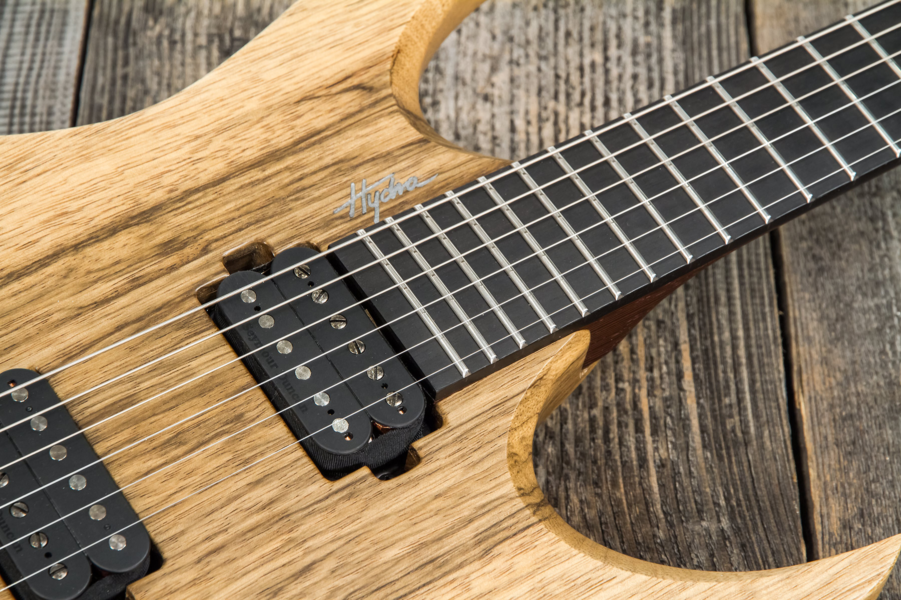 Mayones Guitars Hydra Bl 6 2h Seymour Duncan Ht Eb #hf2301591 - Natural - Metalen elektrische gitaar - Variation 3