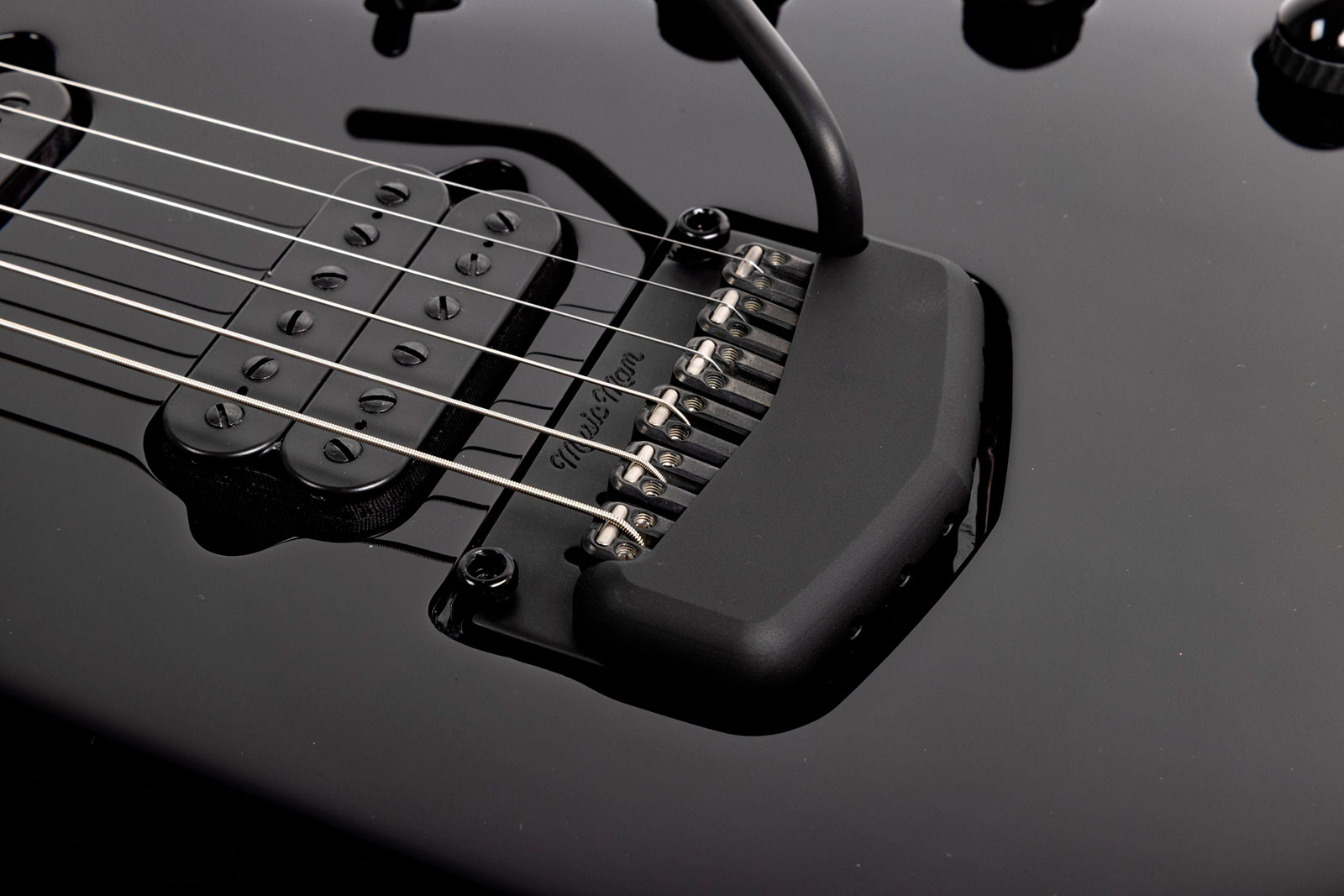Music Man John Petrucci Majesty 6 Signature 2h Dimarzio Piezo Trem Eb +etui - Dark Side - Kenmerkende elektrische gitaar - Variation 3