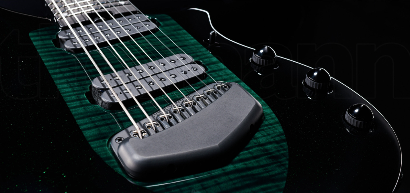 Music Man John Petrucci Majesty 8c Signature 2h Dimarzio Piezo Ht Eb - Emerald Sky - 8 en 9 snarige elektrische gitaar - Variation 3